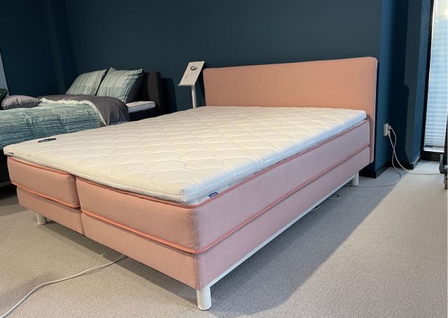 Showroommodel Auping Boxspring Tone